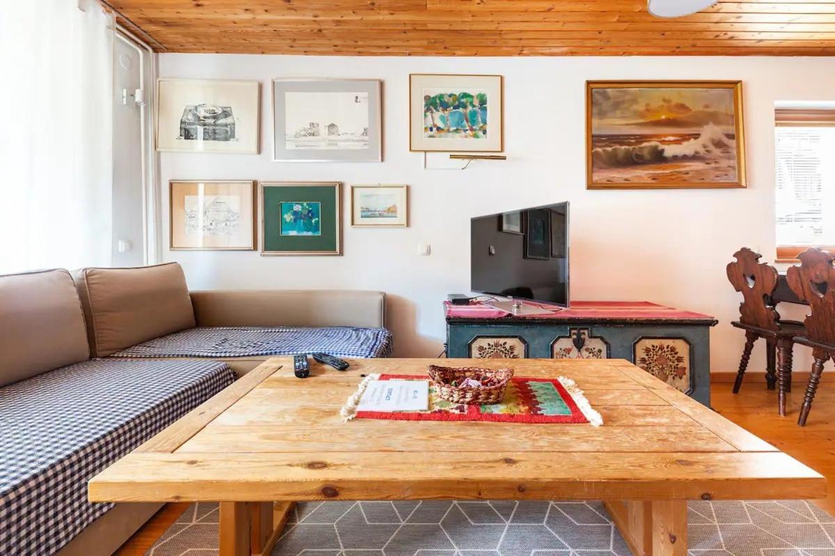 Holiday Home Bela โบฮินิสกา เบลา ภายนอก รูปภาพ