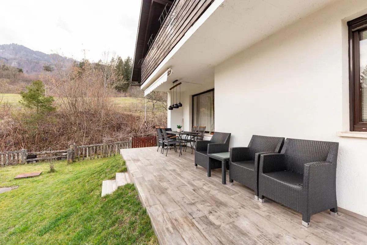 Holiday Home Bela โบฮินิสกา เบลา ภายนอก รูปภาพ